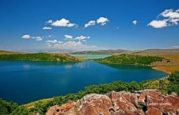 Hamurpet Gölü