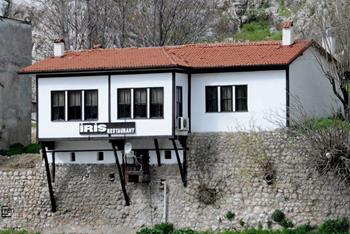 İris Türkü Evi