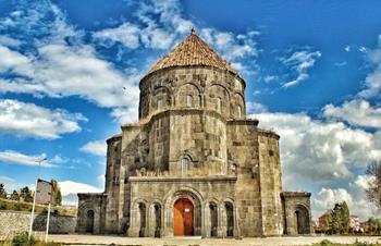 Kümbet Cami