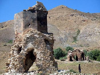 Kutsal Havariler Manastırı