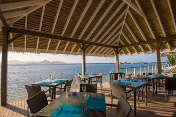 Le Nautique Waterfront Restaurant