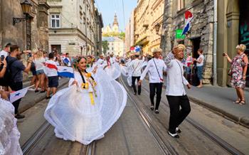 Lviv Geçit Töreni