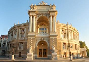 Odessa Opera Binası