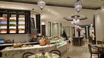 The Ritz-Carlton Cafe